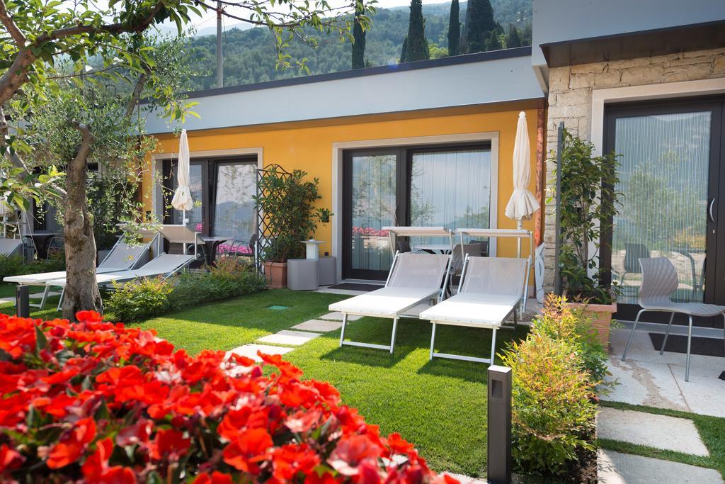 Locanda Fassa Brenzone sul Garda Luaran gambar