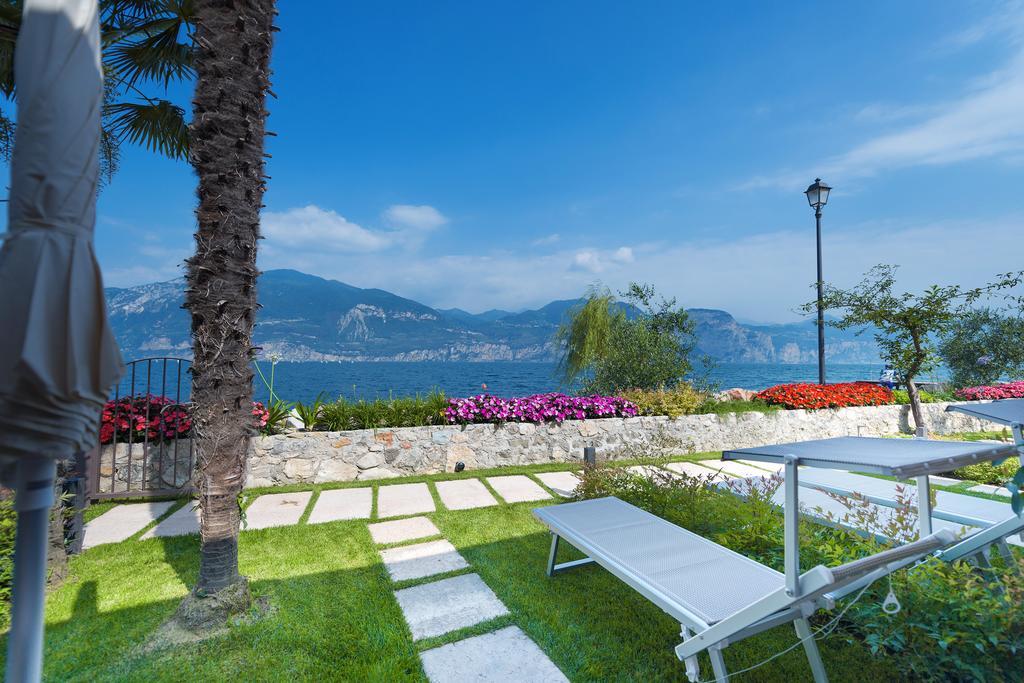 Locanda Fassa Brenzone sul Garda Luaran gambar