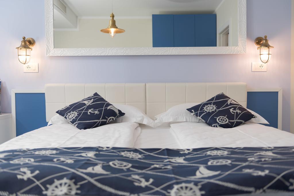 Locanda Fassa Brenzone sul Garda Luaran gambar